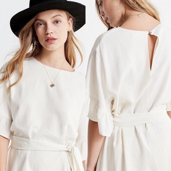 UO Suddenly Spring Linen Ruffle Tie Dress - Picture 3 of 4